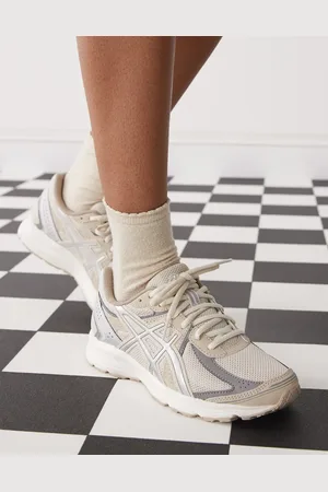Asics Jog 100S sneakers in oatmeal and pure silver-Neutral