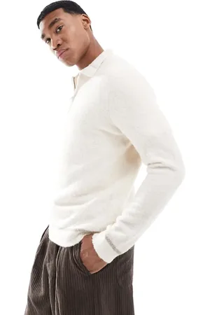 New Look Knitted textured polo jumper in -Grey