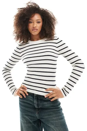 ONLY Long sleeve crew neck knitted top in with navy stripes-Neutral
