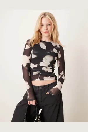 New Look Ruched side long sleeve mesh top in