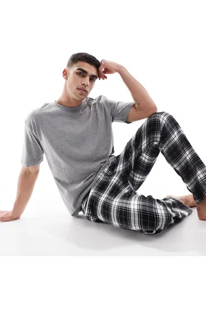 Hollister Nightwear short sleeve top & baggy pants set in grey black check