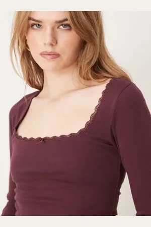 New Look Lace trim square neck long sleeve top in -Red
