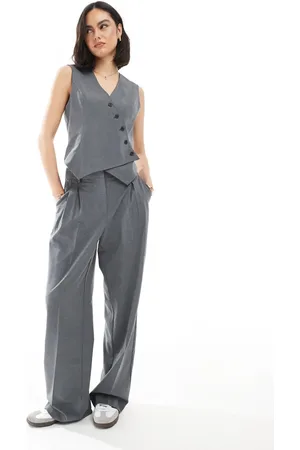 VERO MODA Slouchy pleat front pants in (part of a set)