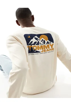 Tommy Hilfiger Outdoors logo back print t-shirt in and navy-White