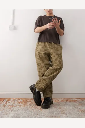 Santa Cruz Unite wood print pants in -Neutral