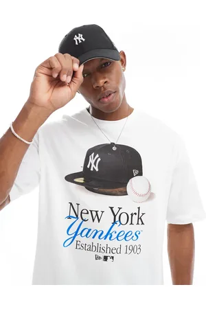 New Era NY Yankees motif t-shirt in