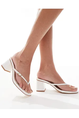 London Rebel Buckle detail thong heeled sandals in