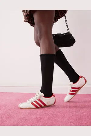 adidas Tokyo sneakers in and red