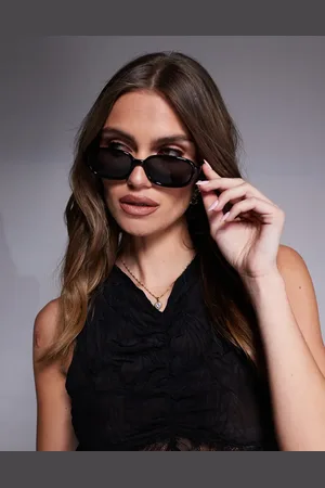 Quay Australia Quay Could Never slim round sunglasses in
