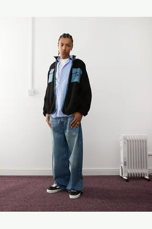 Vans Debrusk oversized sherpa fleece jacket in black and blue-Multi