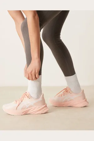 Asics Dynablast 5 running trainers in and white