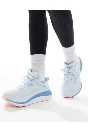 Saucony Hurricane 24 running trainers in -Blue