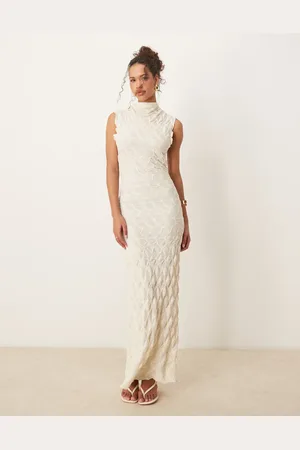 VILA Textured jersey maxi dress in cream-White