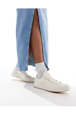 Converse Chuck 70 Ox sneakers in lace