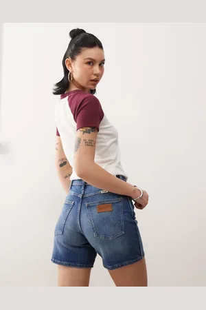 Wrangler 5inch cowboy denim shorts in vintage mid blue