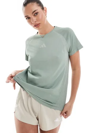 adidas Adidas Training seamless t-shirt in silver green-Grey
