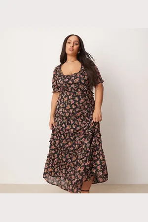 ASOS ASOS DESIGN Curve sweetheart neckline midi dress with cut out in dark base floral-Multi