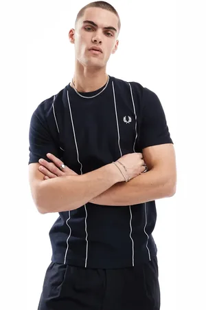 Fred Perry Relaxed fit t-shirt in with white pinstripe