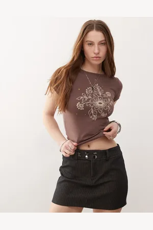 Motel Sutin floral sequin baby t-shirt in nutmeg-Brown