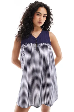 Cotton On Cotton On broderie woven sleep nightie in gingham navy