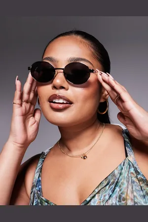 Quay Australia Quay Anyways slim round metal sunglasses in with black lens