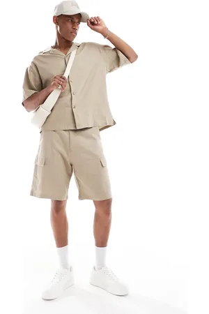 ADPT. Linen mix cargo shorts in beige-Neutral