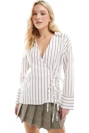 ONLY Tie detail shirt in white and stripes-Red