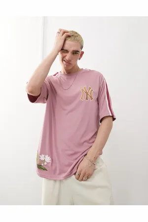 New Era NY Yankees floral embroidered t-shirt in