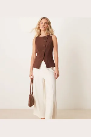 ASOS Petite tailored linen culotte pants in -Neutral