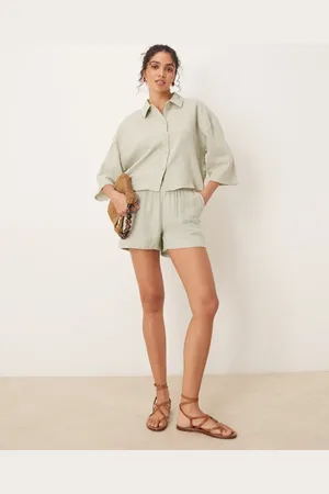 JDY Cheesecloth shorts in sage (part of a set)-Green