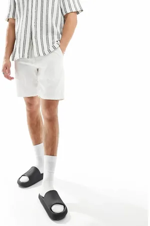 SELECTED Linen blend shorts in white