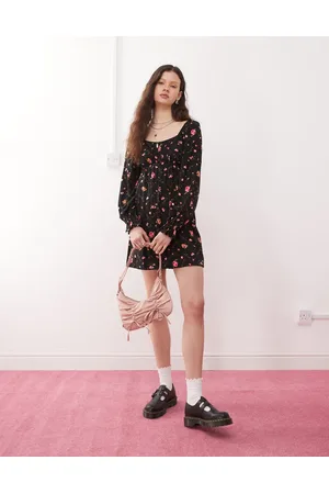 Miss Selfridge Long sleeve mini tea dress in ditsy floral print-Multi