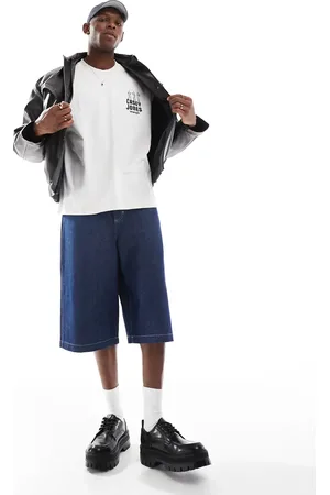 Wrangler Casey Jones workwear skater denim shorts in -Navy