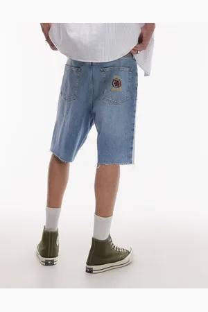 Tommy Hilfiger Isaac crest pocket relaxed denim jorts in light wash-Blue