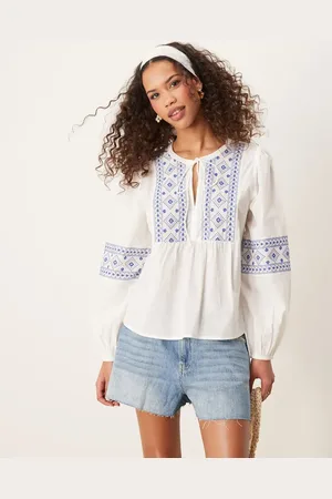 JDY Tie front embroidery detail top in