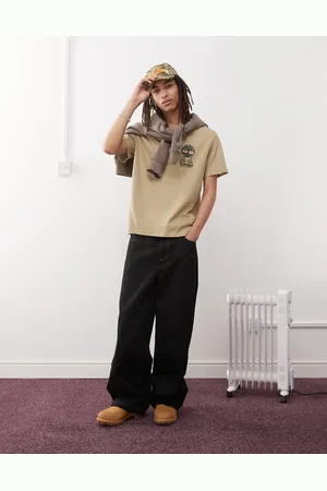 Timberland Bold chest logo t-shirt in beige-Neutral