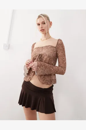 Motel Ratu paisley print ruffle front top in pink