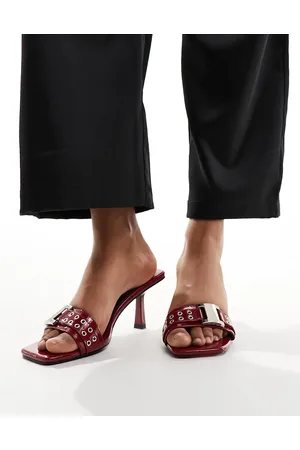 Simmi London Simmi London Bexley mid heeled mules with eyelet buckle detail in red