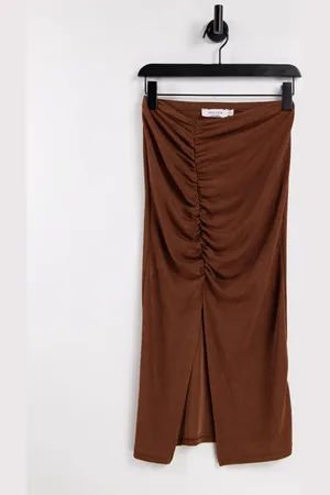 Aria Cove Ruched detail midi skirt co-ord in -Brunette