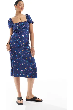 New Look Ditsy floral milkmaid satin midi dress in blue