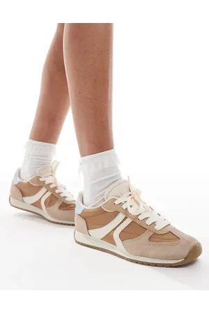Stradivarius Leather sneakers in -Neutral