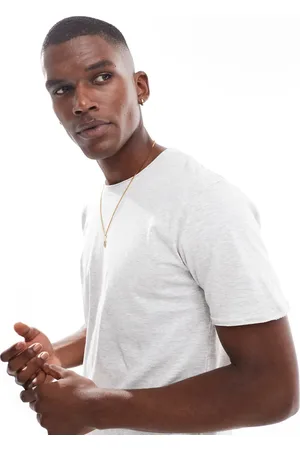 Brave Soul Short sleeve t-shirt with raw hem in -White