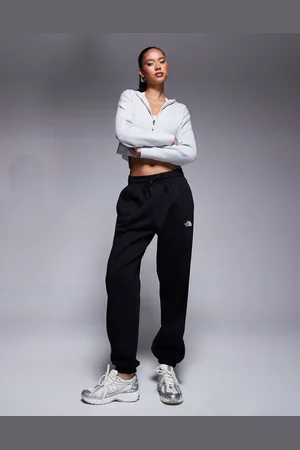 The North Face Essential logo relaxed cuff trackies in