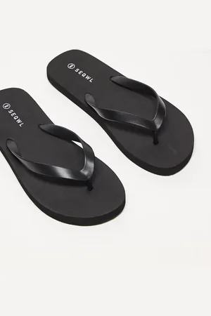 SEQWL Mamun thongs in