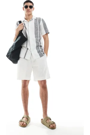 Pull&Bear Linen look shorts in -Neutral