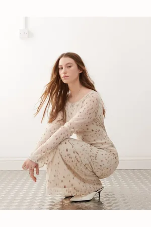 Motel Jadie bambi print scoop back maxi dress in ivory-White