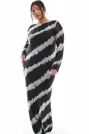 VERO MODA Long sleeved mesh maxi dress in blurred -Black