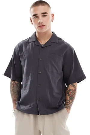 Cotton On Cotton On cheesecloth short sleeve box fit shirt in black