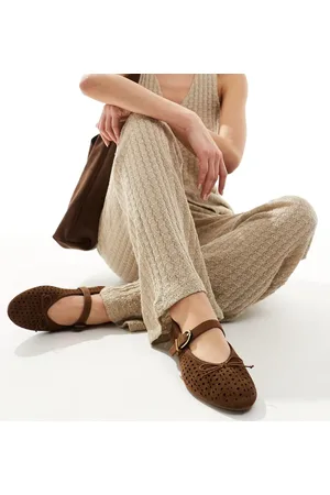Stradivarius Ballet shoes in leather