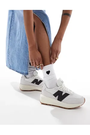 New Balance 370 sneakers in